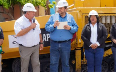 Mejora Tomás con obras las calles de Ramos