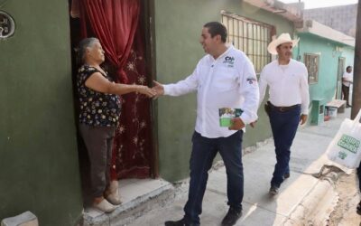 Chema Morales lleva propuestas de seguridad y apoyo social a colonias y ejidos de Arteaga