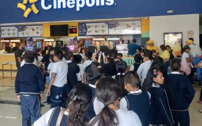 Club Rotario lleva al cine a 250 niños del poniente de Ramos Arizpe