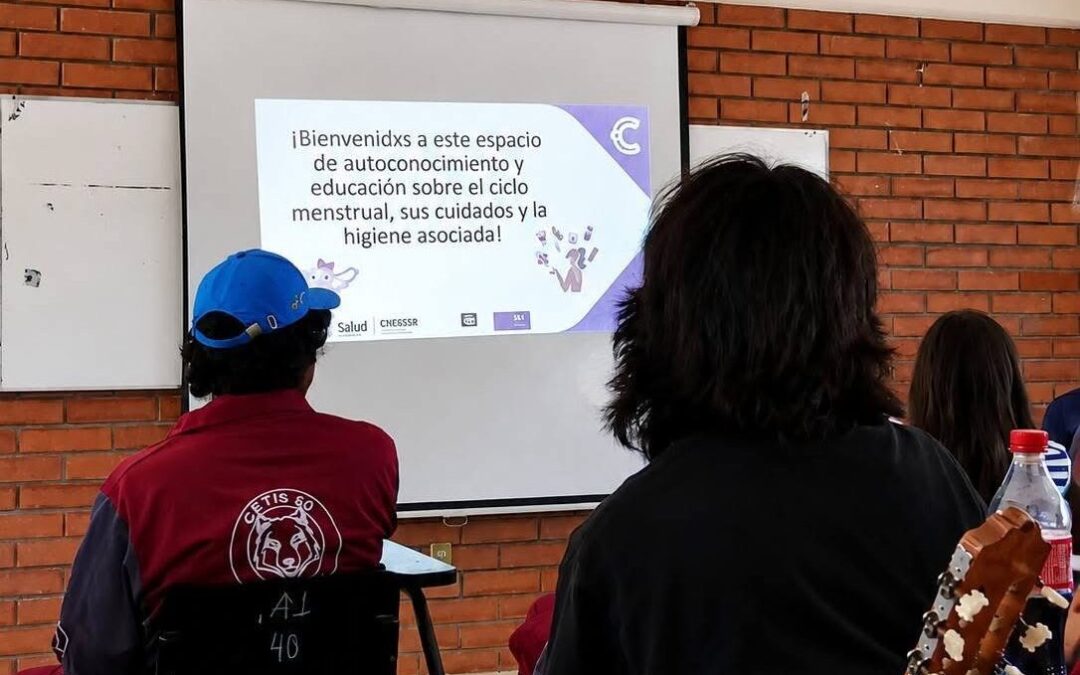 Promueven educación y respeto sobre la salud menstrual en el CETis 60