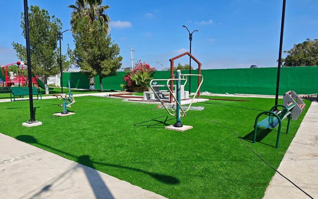 Avanza Ramos Arizpe en rehabilitación de plazas en Haciendas III y Analco I